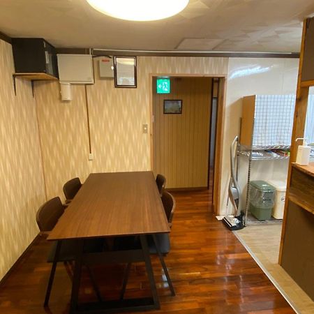 Okinawa Naha Jinjin -沖縄伝統体験型宿じんじん- Exterior photo
